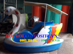 Thuyền Thiên Nga đạp nước 